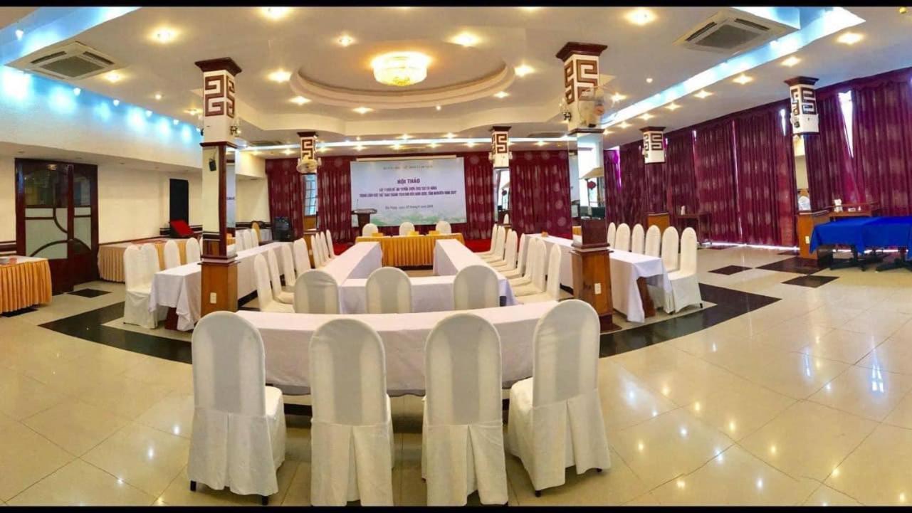 Phuong Dong Hotel Dn By -Bay Luxury Дананг Екстер'єр фото